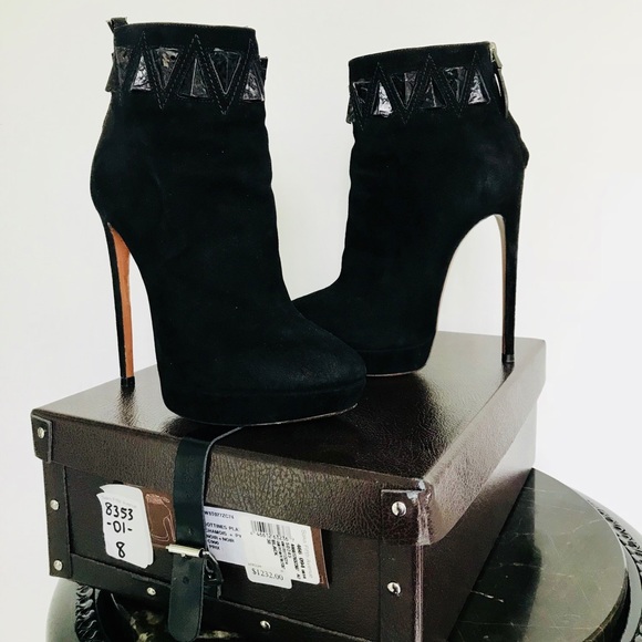 Alaia Shoes - ALAÏA 🖤 Chamois Noir Bootie w/ Python Yokes